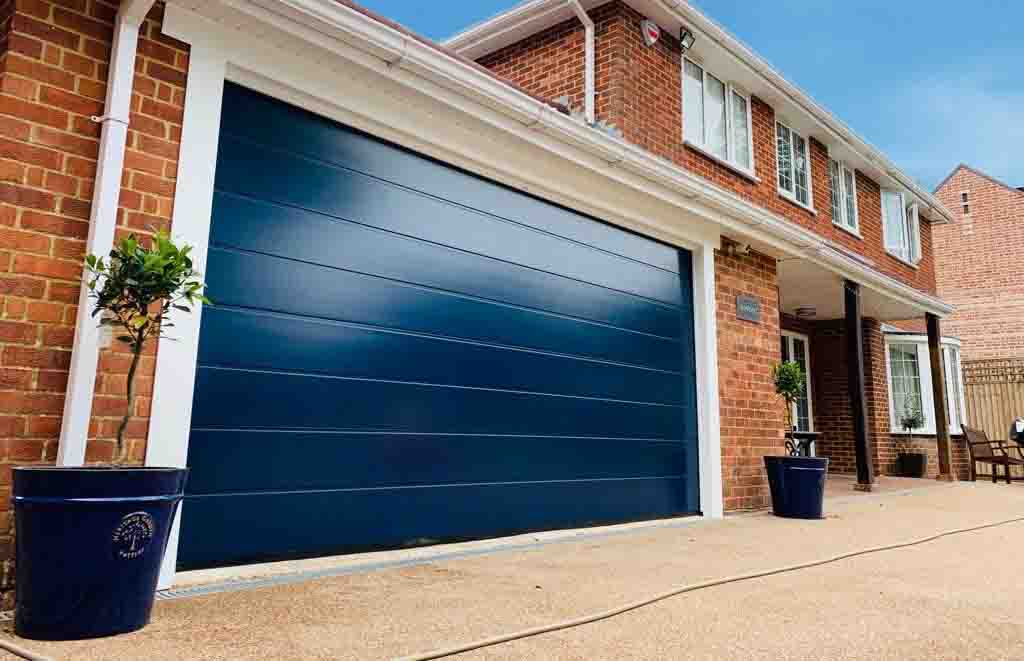 Surfmist Panelift Nullabor Smooth Garage Door
